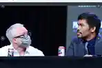 manny-pacquiao-kanan-dan-pelatihnya-freddie-roach-kiri.jpg