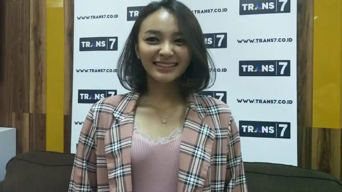 Siapa Sebenarnya Revina VT yang Bikin Heboh, Ingat Dokter DS dan SEA Games 2017