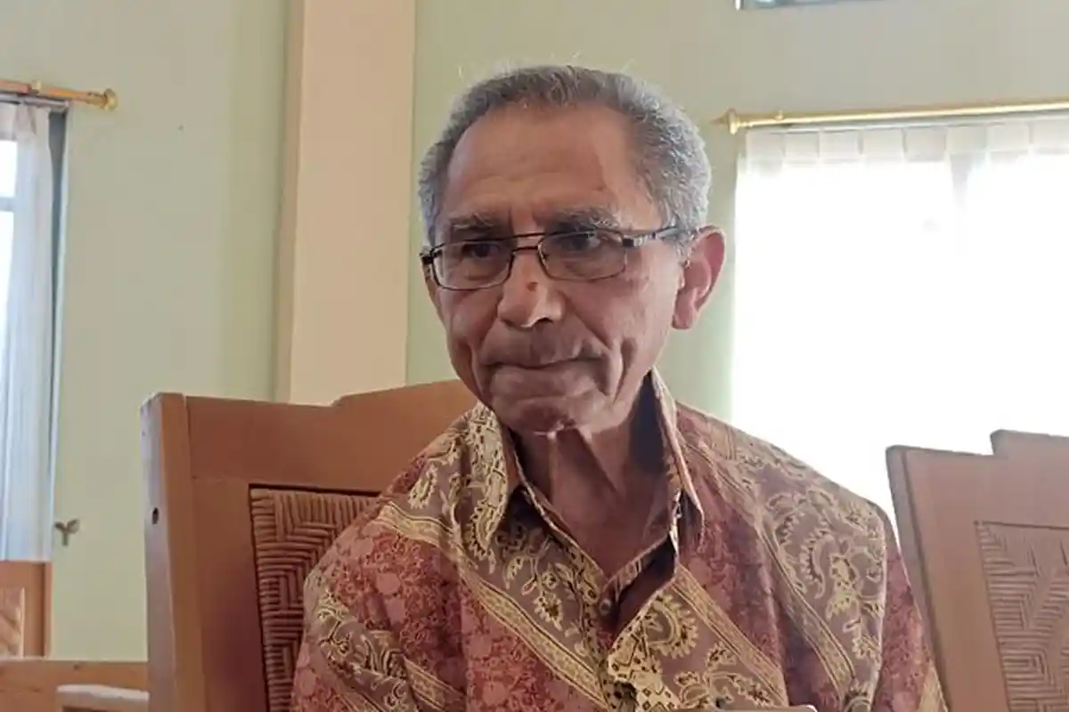 Umat di Maumere Menangis Mendengar Paus Yohanes Paulus II Berdoa dalam Bahasa Indonesia