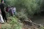 Jokowi Tinjau Aliran Sungai Pesanggrahan