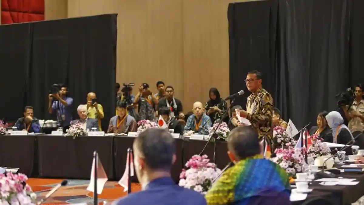 Cara PT Kalla Inti Karsa Kurangi Sampah Plastik