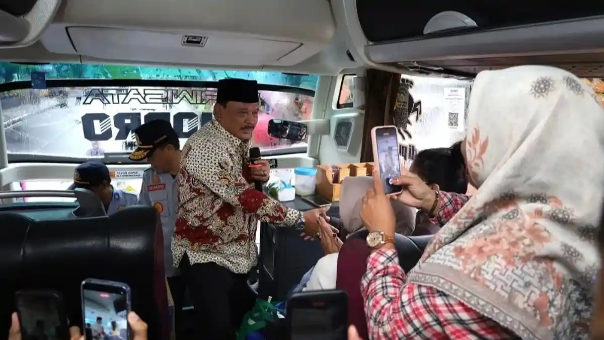Bupati Nganjuk Berangkatkan 300 Peserta Program Balik Gratis, Langkah Tekan Risiko Kecelakaan
