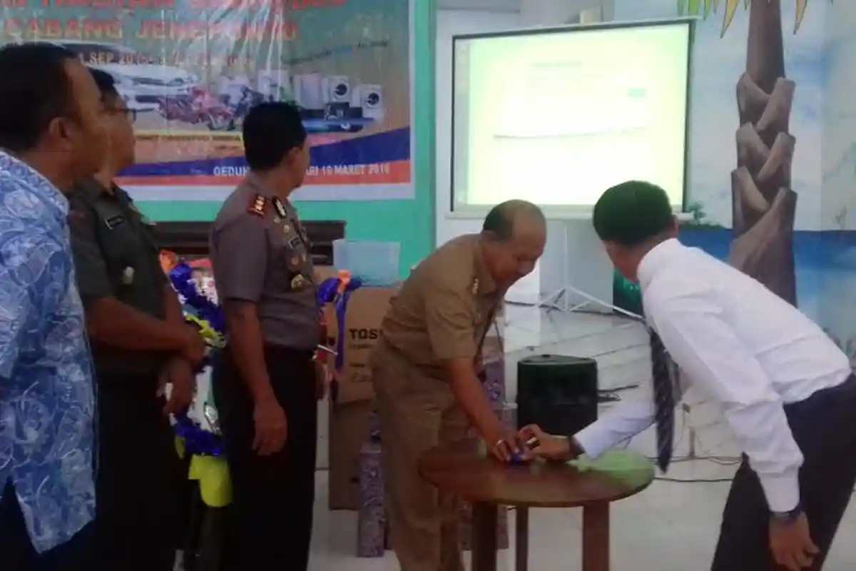 Juma Pemenang Undian Mobil Xenia BRI Jeneponto, Tidak Hadir - hadiah-simpedes-bri_20160316_101113.jpg