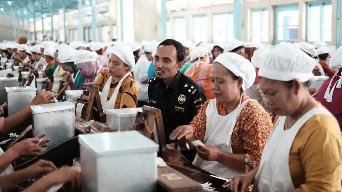 PP Kesehatan Baru, Pemerintah Larang Jual Rokok Eceran