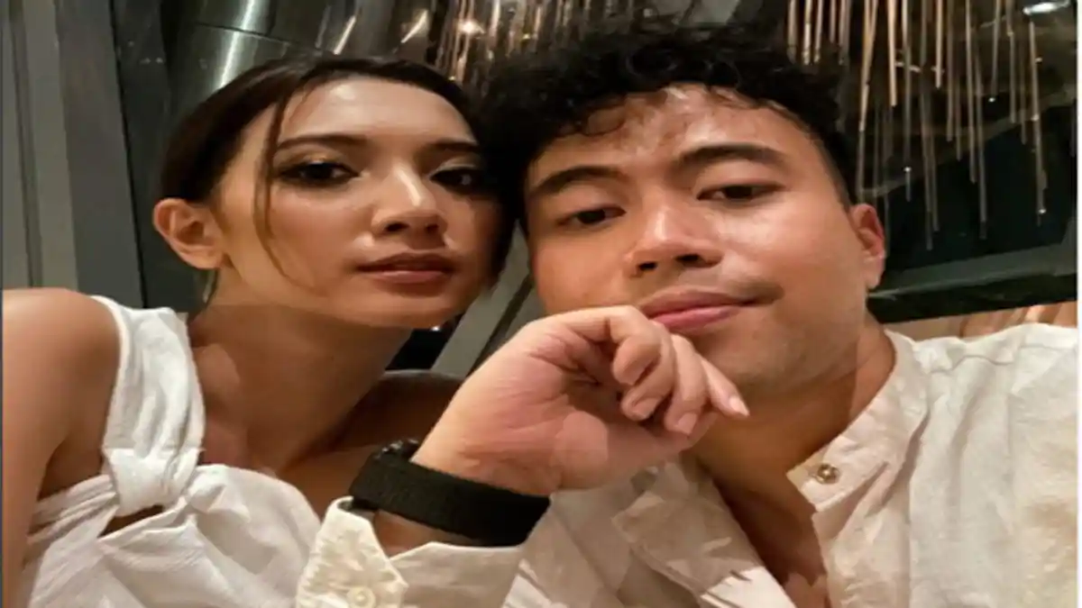 Enggan Jawab Tanggal Pernikahan, Sheila Dara Minta Doakan Vidi Aldiano?