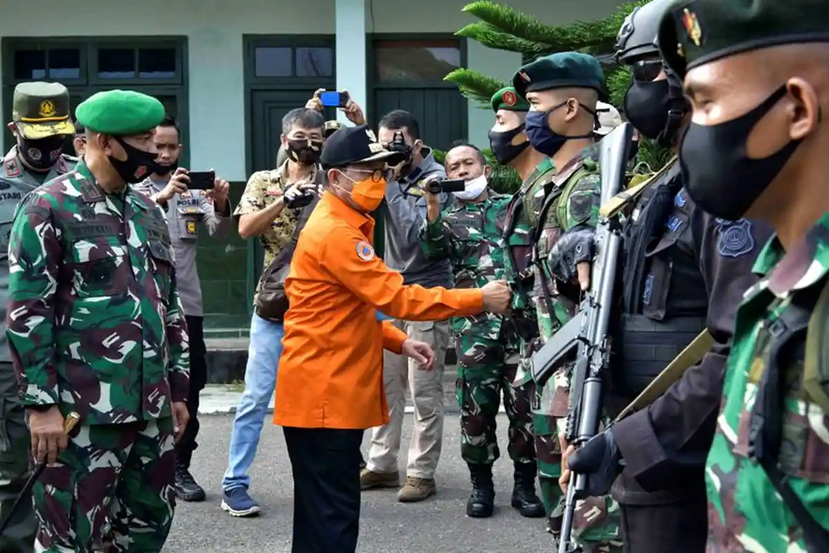 Gubernur Jambi Lepas 135 Personel untuk Mencegah Karhutla di Kumpeh dan Sadu