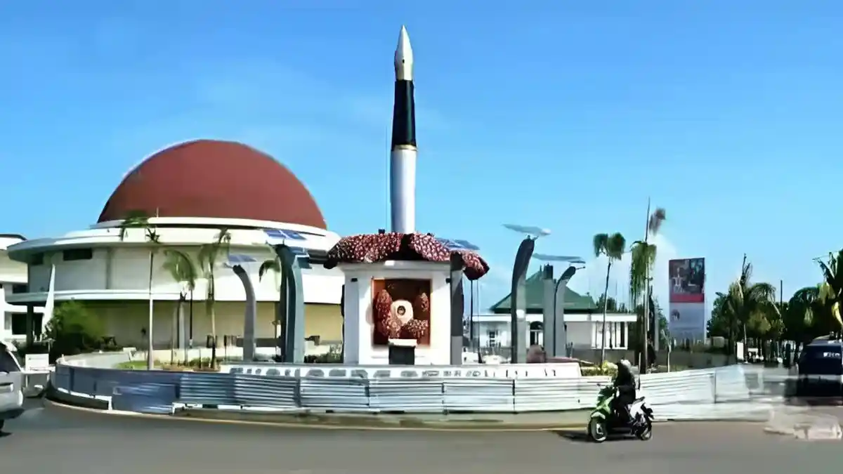 Sejarah Keberadaan Tugu Pers Pertama Indonesia yang Ada di Bumi Rafflesia 