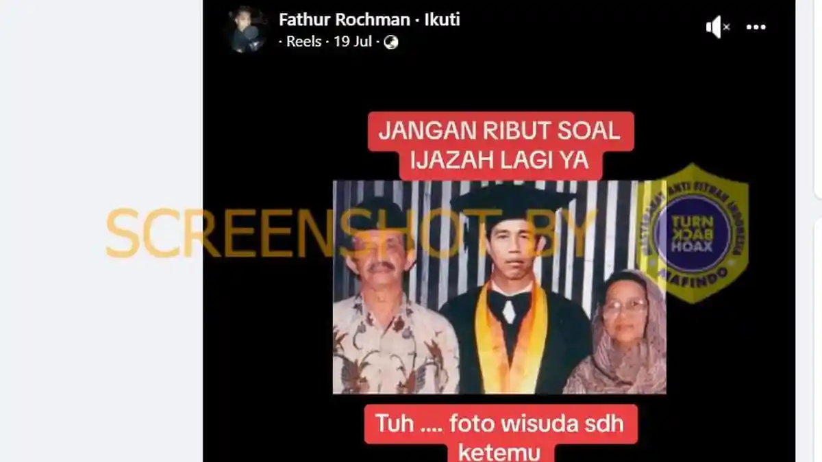 Cek Fakta: Gambar Presiden Jokowi saat Wisuda
