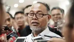 bambang-widjojanto-345623.jpg