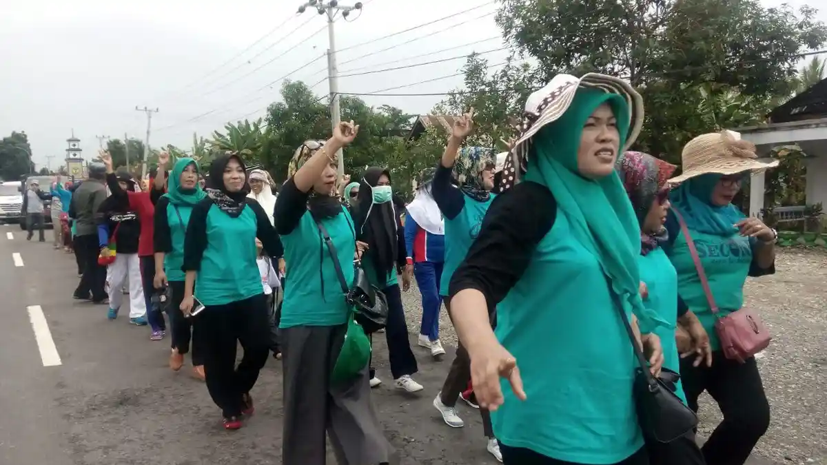 BM-SBj Unggul Versi Quick Count IPI di Pilkada Luwu, Gernita Jalan Kaki Puluhan Kilo