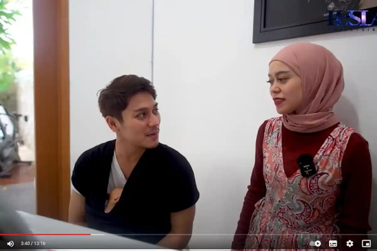 Baby L Nangis Dengar Rizky Billar Nyanyi, Lesti Kejora Pasang Muka Masam: Begini Baru Kasih Bundanya
