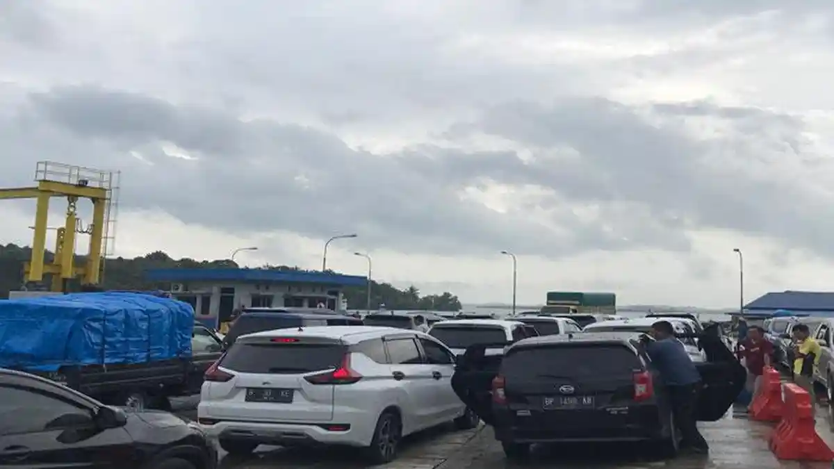 Mudik 2024, 784 Mobil Pribadi Antre Keluar Batam via Pelabuhan Roro Punggur