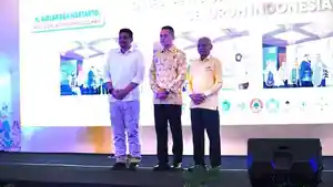 Ketua-DPD-Partai-Golkar-Sumatera-Utara_Bupati-Asahan_.jpg