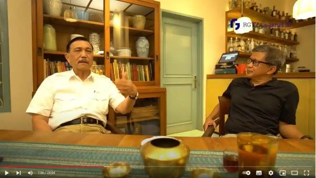 Menko Luhut Ungkit Ucapan Dungu yang Dilontarkan Rocky Gerung ke Presiden Jokowi: Itu Menyakitkan