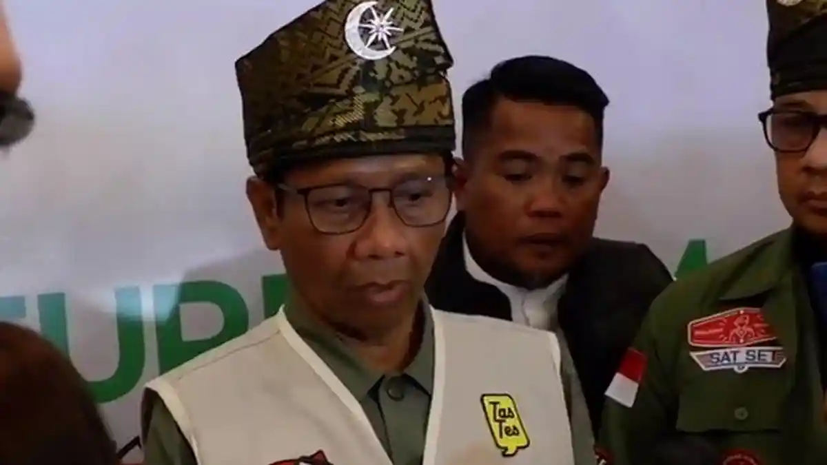 Beda Jokowi dan Para Menteri Soal Polemik Pembahasan Program Makan Siang Gratis Menurut Mahfud MD