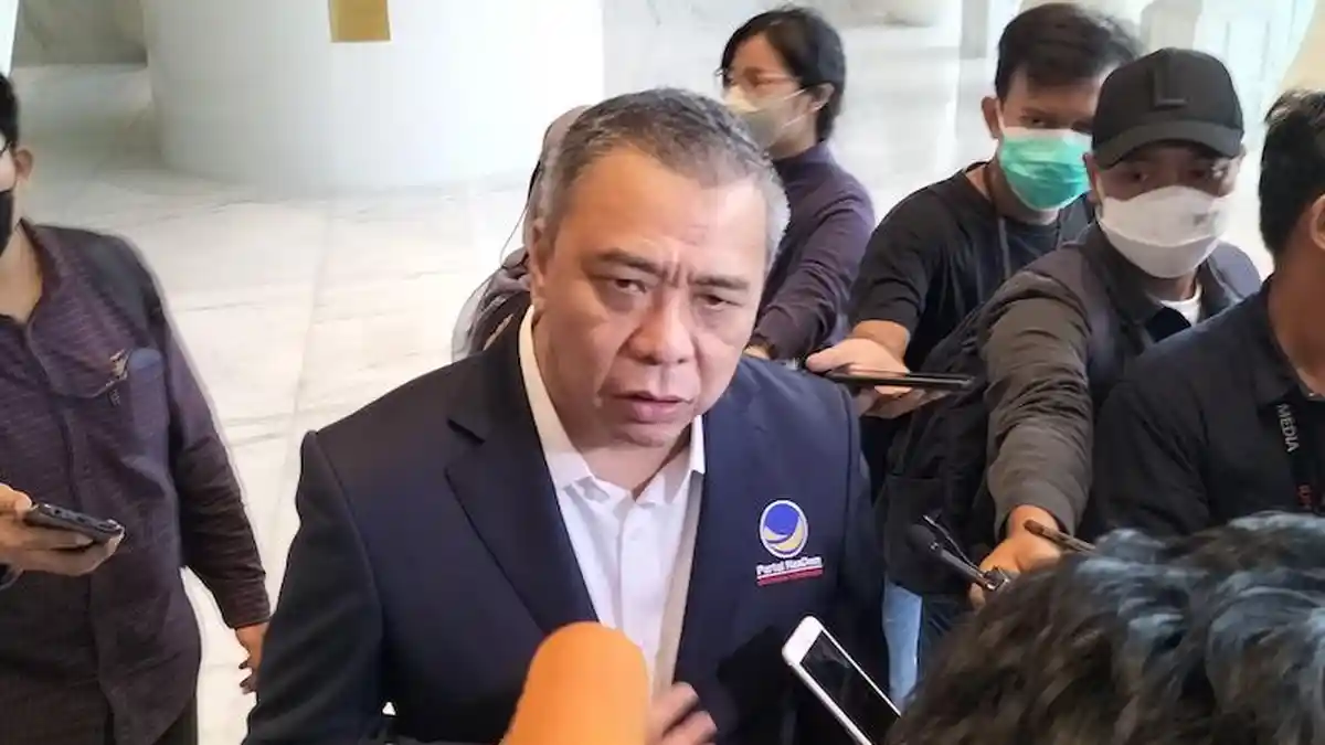 Minta Kader Nasdem Lengser dari Kabinet, Justru Jatuhkan Marwah Jokowi