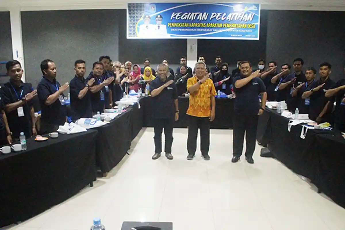 Bupati Muda Mahendrawan Minta Kasi Pemdes Kubu Raya Lebih Progresif