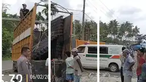 Kolase-2-Buruh-Tewas-Tertimpa-Besi_4.jpg