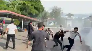 2026-05-25-unjuk-rasa-di-depan-lapas-narkotika-kelas-IIA-Bollangi.jpg