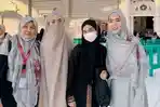 Oki-Setiana-Dewi-dan-keluarga-umrah.jpg