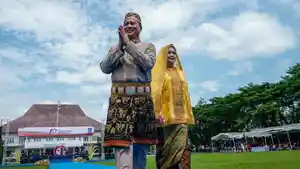 Iqbal-Dinda-Setahun-1.jpg