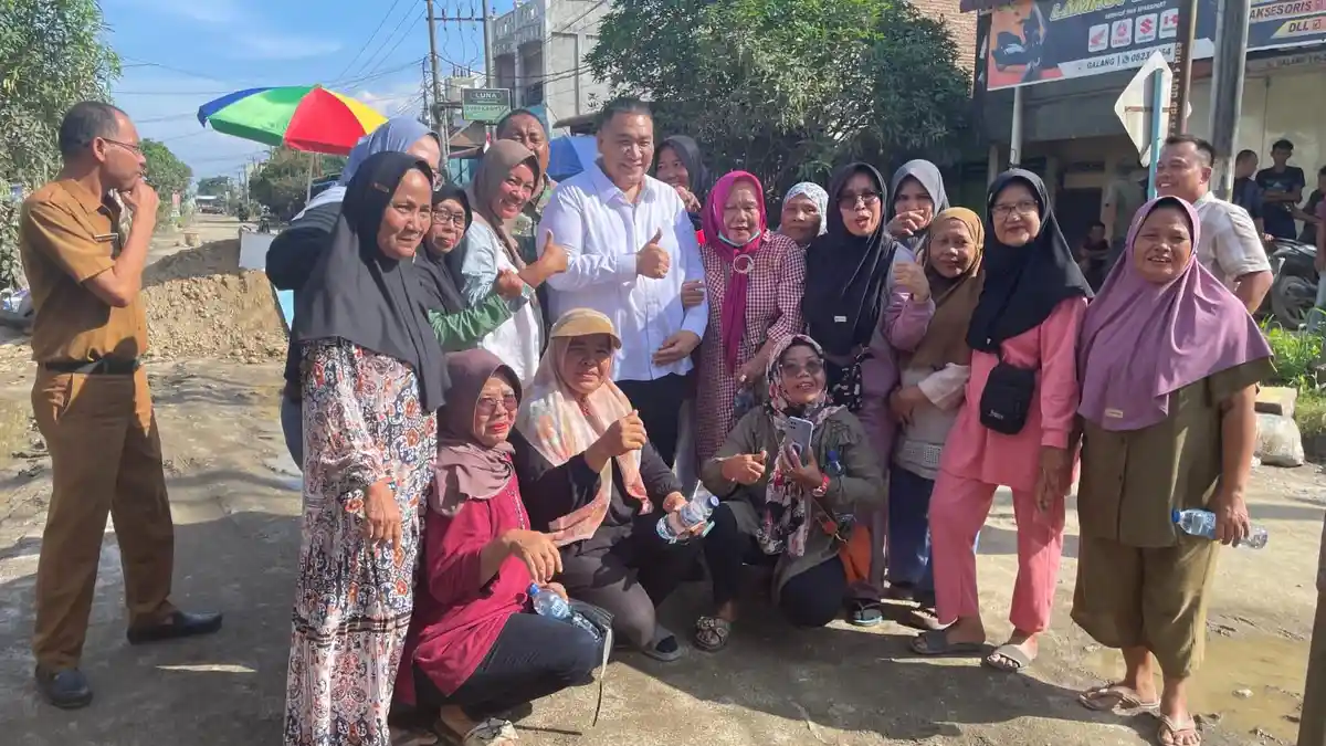 Jalan Provinsi di Deli Serdang yang Diblokir 2 Hari Akhirnya Bersedia Dibuka Warga