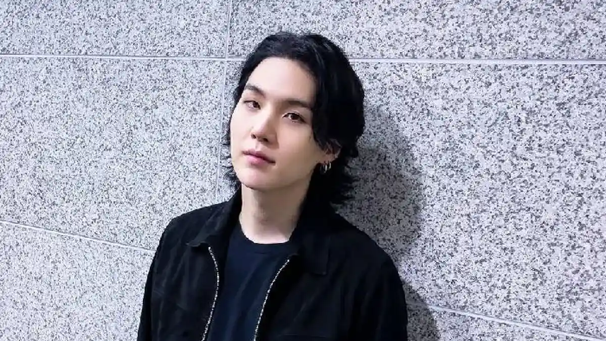 Bukti Suga BTS Idol Profesional, Pernah Paksa Tampil Konser Meski Cedera, Buat ARMY Bangga