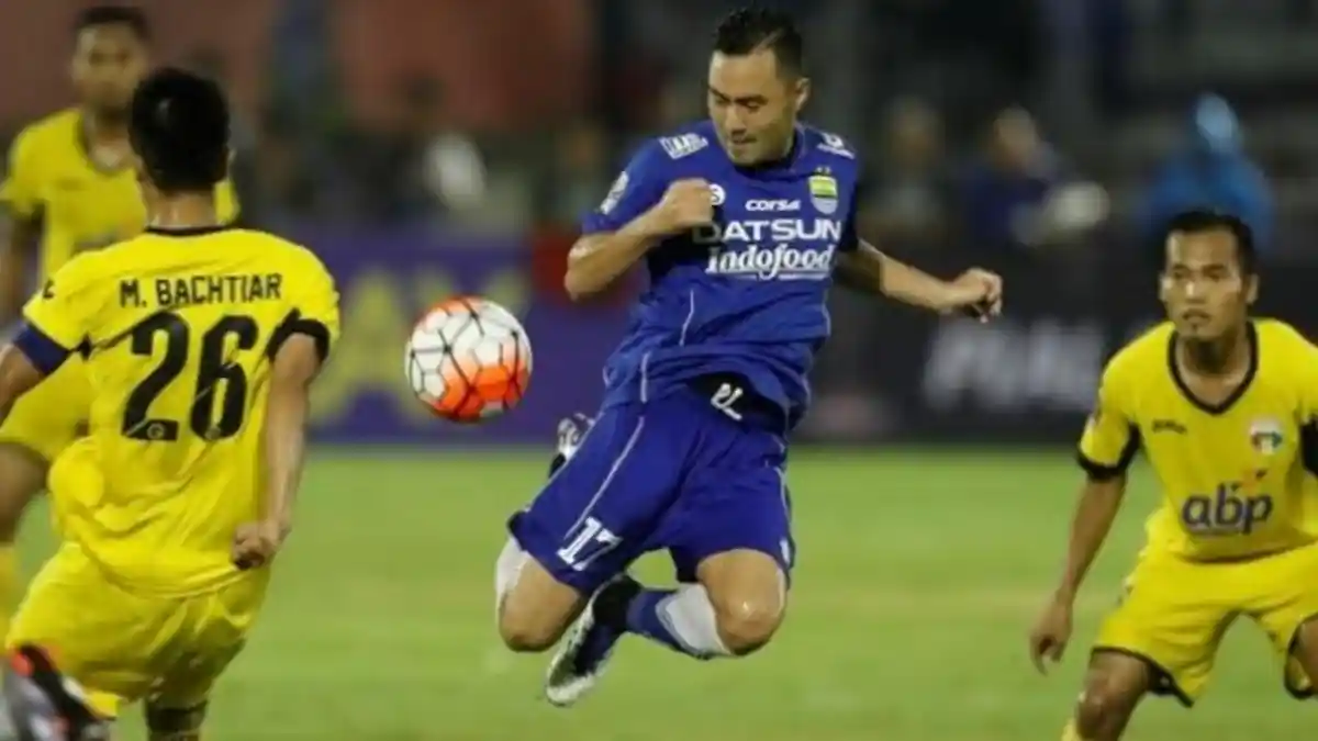 Babak Pertama Berakhir, Ini Skor Sementara Persib Bandung Vs Persela Lamongan