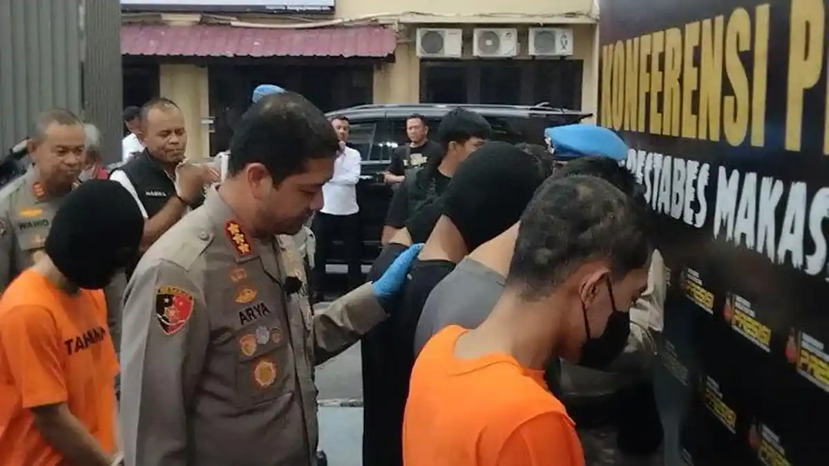 Pelajar Umur 17 Tahun Jadi Bos Geng Motor Sadis, Bacok Dua Warga Saat Rolling