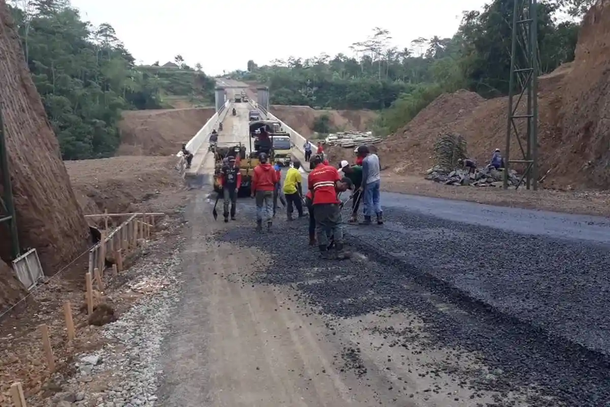 Korupsi Proyek Cisinga, Eks Kadis PUPR Tasikmalaya Cs Dituntut Pidana Penjara 1,5 Tahun