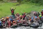 tubing-di-Desa-Wisata-Dewi-Anom-Kabupaten-Malang.jpg
