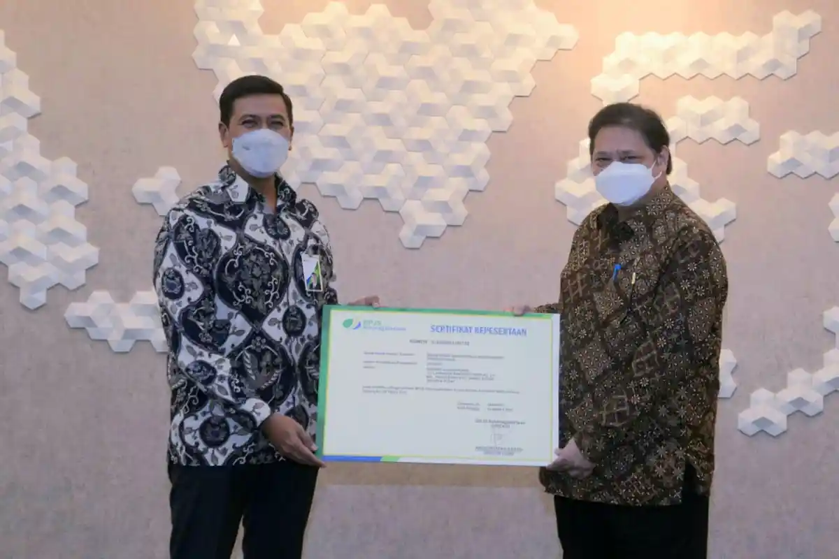 Sambut Inpres Jamsostek, Menko Perekonomian Dorong Perlindungan Penerima KUR Kecil