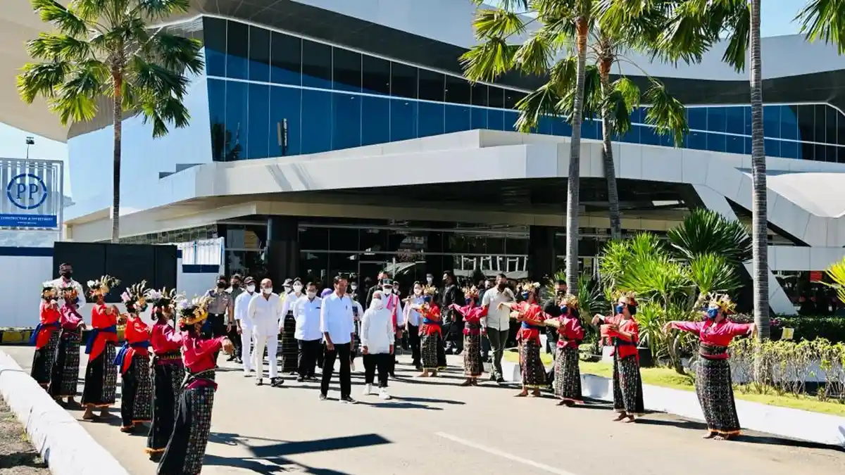 Bandara Komodo Labuan Bajo Dipersiapkan Naik Kelas Jadi Bandara Internasional