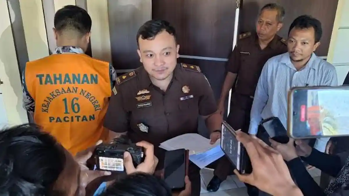 Manajer Bank Pelat Merah di Pacitan Gelapkan Dana Perusahaan Rp 1,3 Miliar Untuk Judi Online