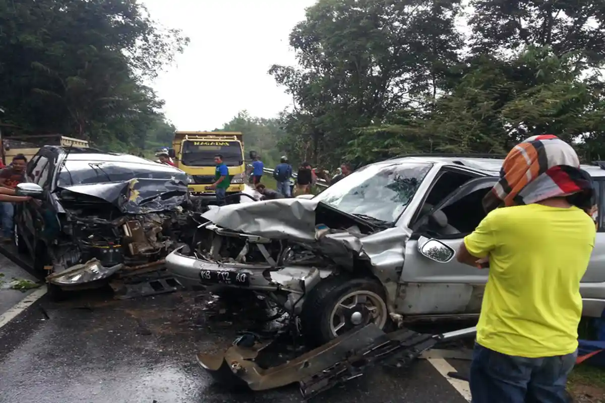 BREAKING NEWS: Korban Kecelakaan di Ambawang, Seorang Bayi Alami Luka Serius