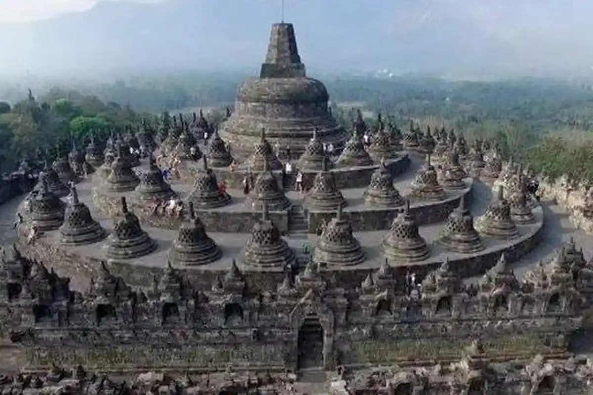 Mengejutkan! Candi Borobudur Tak Masuk 7 Keajaiban Dunia, Ini Langkah Tegas UNESCO