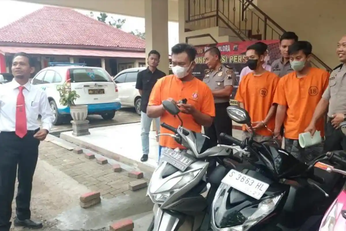 Komplotan Curanmor Spesialis Motor Honda Beat Dibekuk Polres Blora dengan Barang Bukti 10 Motor