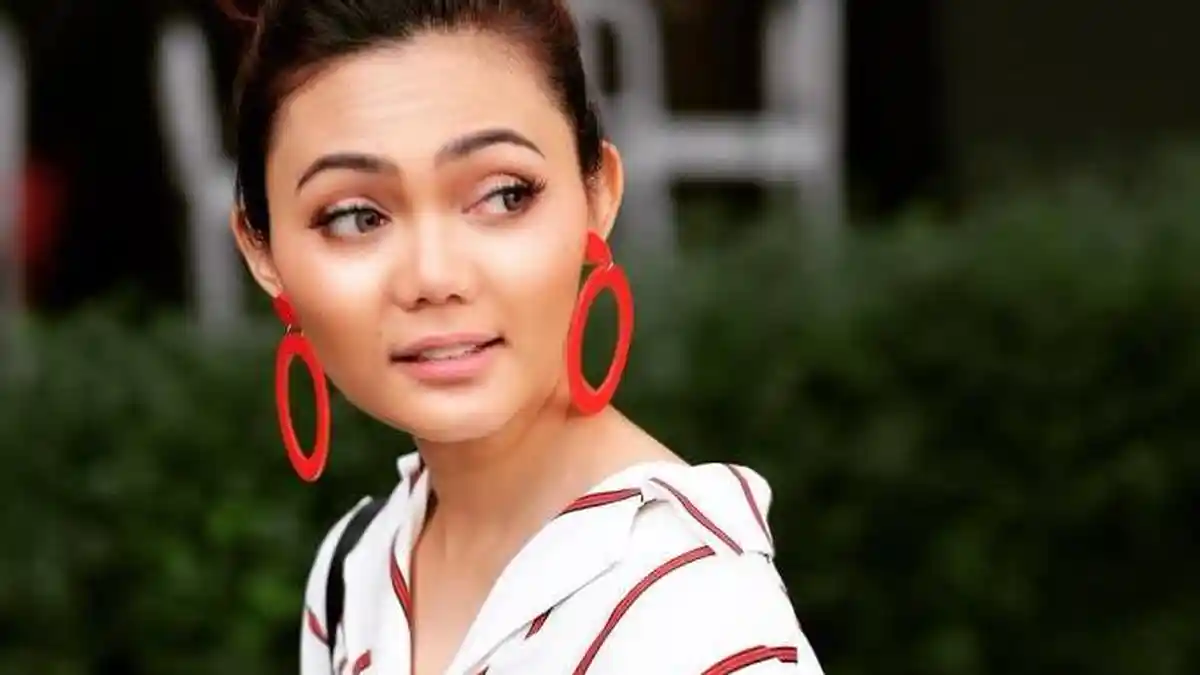 Rina Nose Akan Memblokir Haters yang Kerap Membully-nya, Warganet: Udah Blokir Duluan!