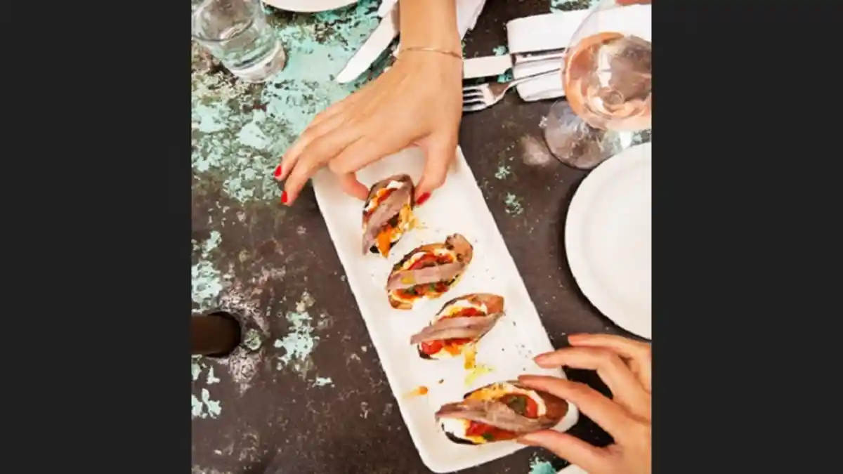 5 Pekerjaan yang Cocok untuk Kamu yang Hobi Kulineran!