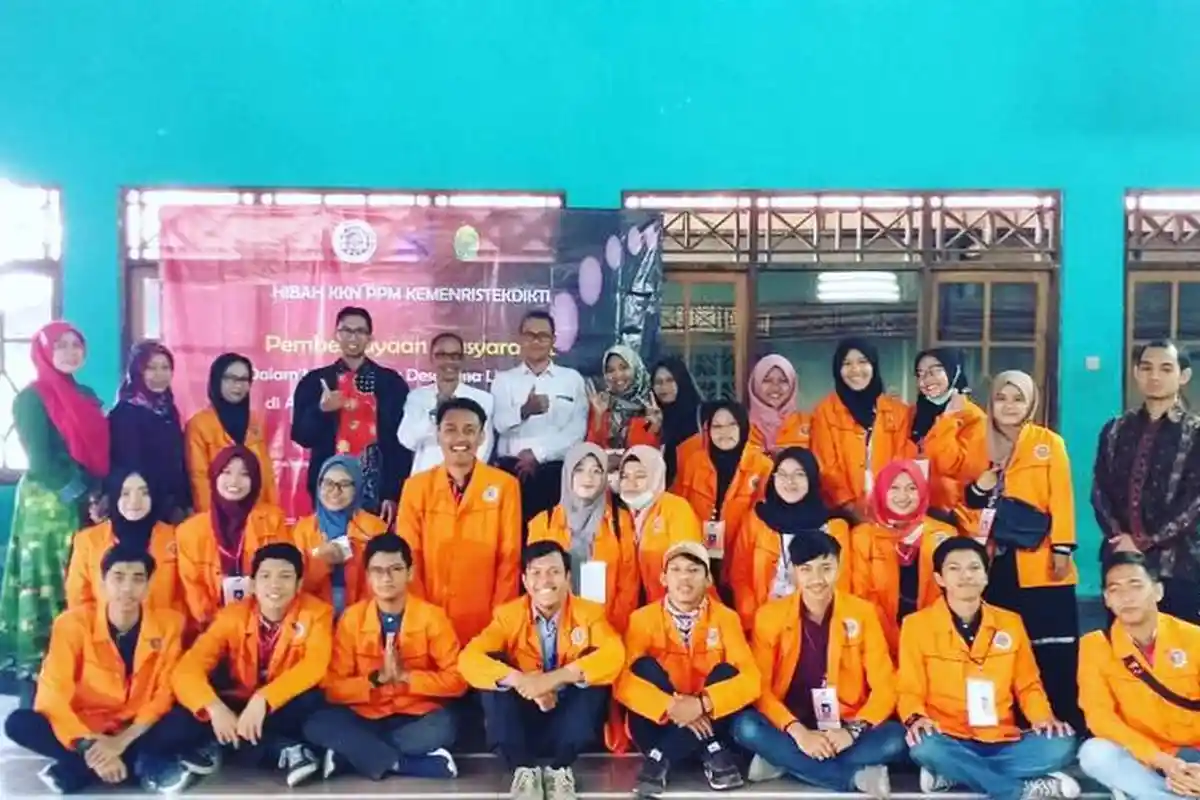 KKN-PPM UAD Lakukan Program Wujudkan Sedayu Sebagai Desa Bina Lingkungan