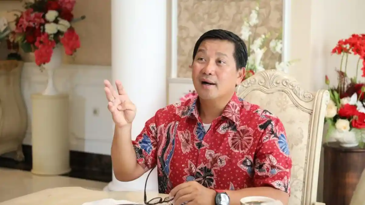 Wagub Bahas Langkah Pemprov Tangani Covid-19 di Webinar Menyambut New Normal