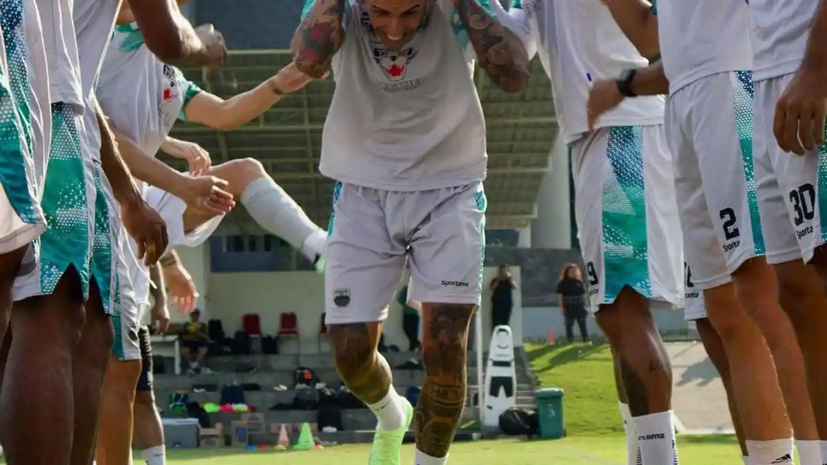 Luis Milla Tinggalkan Persib, Pengamat: Dia Bukan Pelatih Gagal tapi 2 Rekrutan Asing Perlu Evaluasi
