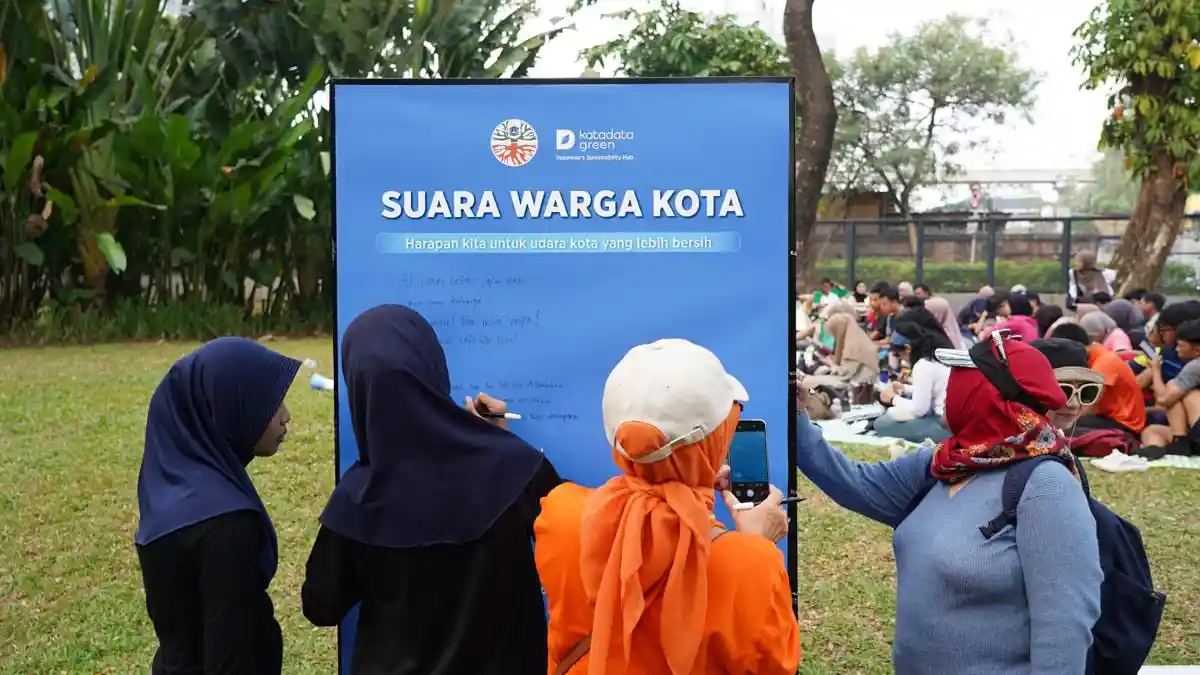 Siasat Warga Semper Barat Sulap Bekas Parkiran Kontainer Jadi Oase Polusi Jakarta - Tribunnews.com