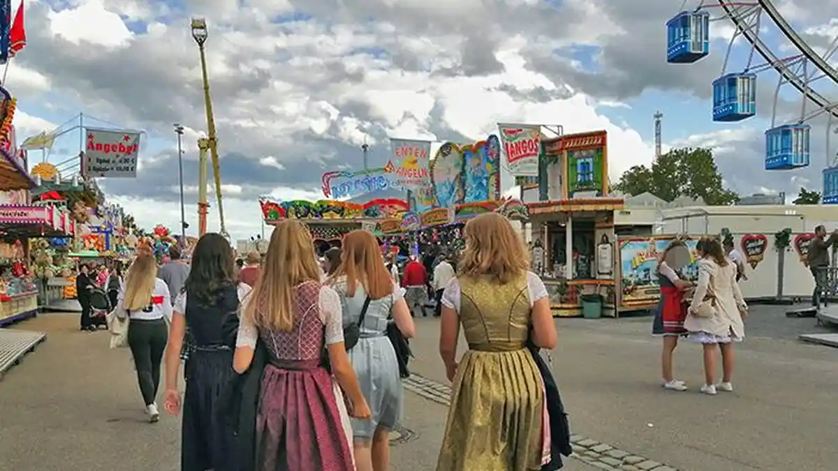 Sejarah Pilu Pesta Rakyat di Stuttgart Akibat Letusan Tambora