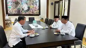 Ilyas-dan-Tri-Temui-Jokowi-di-Solo.jpg