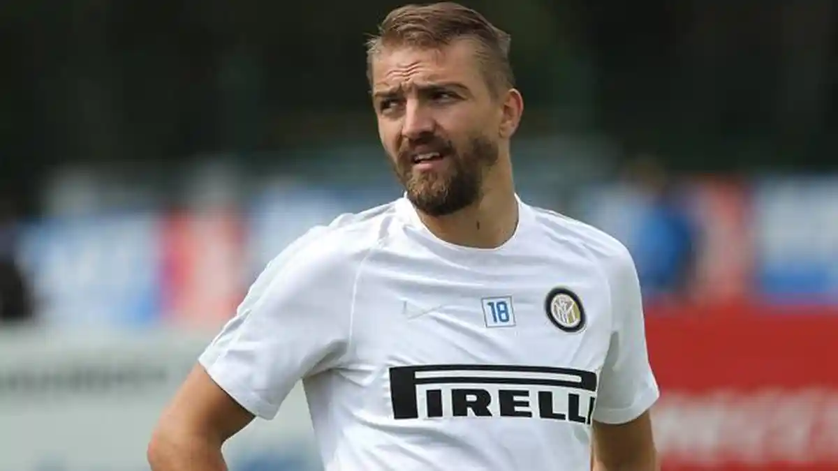 Caner Erkin Masa Depannya di Inter Milan Masih Gelap