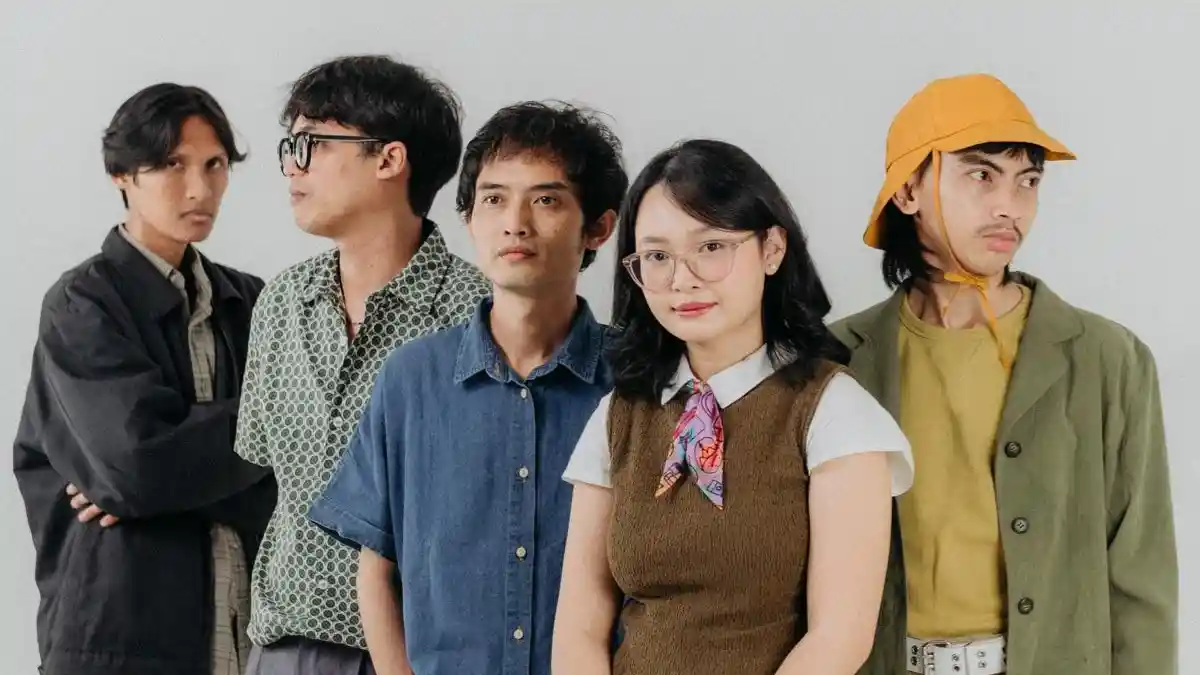 Dari Pegunungan ke Studio, Starrducc Hadirkan Mini Album ‘Starrducc III’ di Musim Liburan