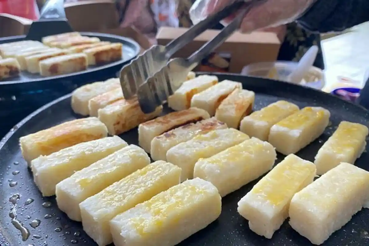 Satu Lagi Oleh-oleh dari Tegal, Getuk Bakar Buatan Gutella Singkong Keju. Bisa Pilih 4 Taburan