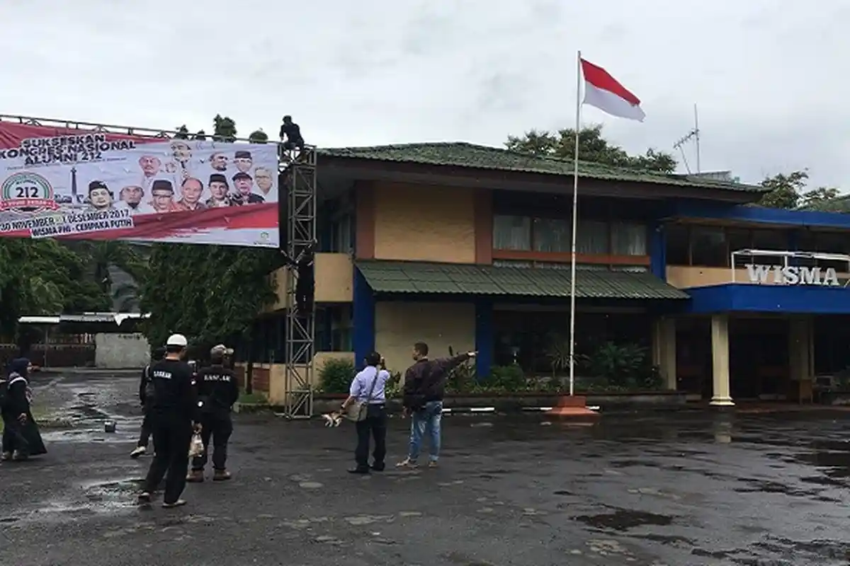 Dimulai Pukul 03.00 WIB, Besok Reuni 212 Tetap Digelar di Monas‎