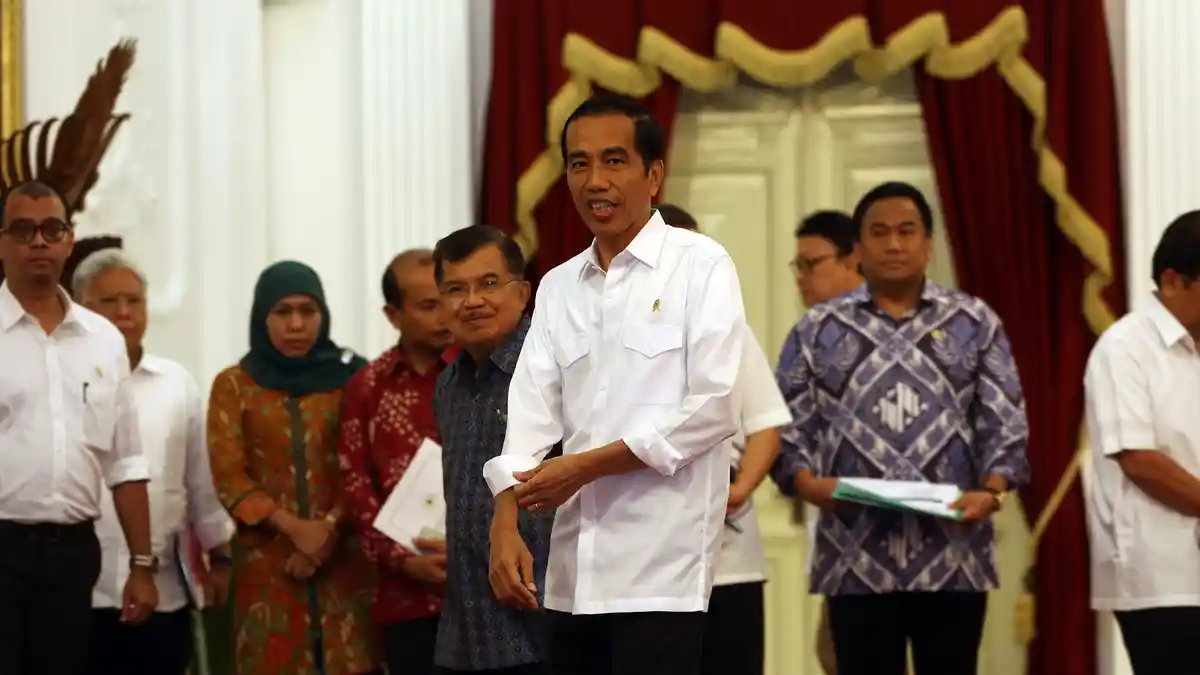Effendi Simbolon: Semoga Tuhan Mengampuni Pemerintahan Jokowi